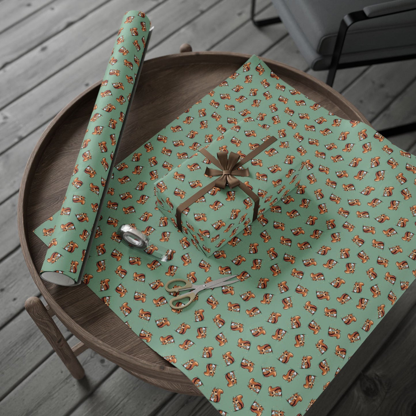 New Baby Squirrel Gift Wrap, Wrapping Paper for Baby Shower Gifts with Squirrels Design Boys Girls Gender Neutral Green Animal Print
