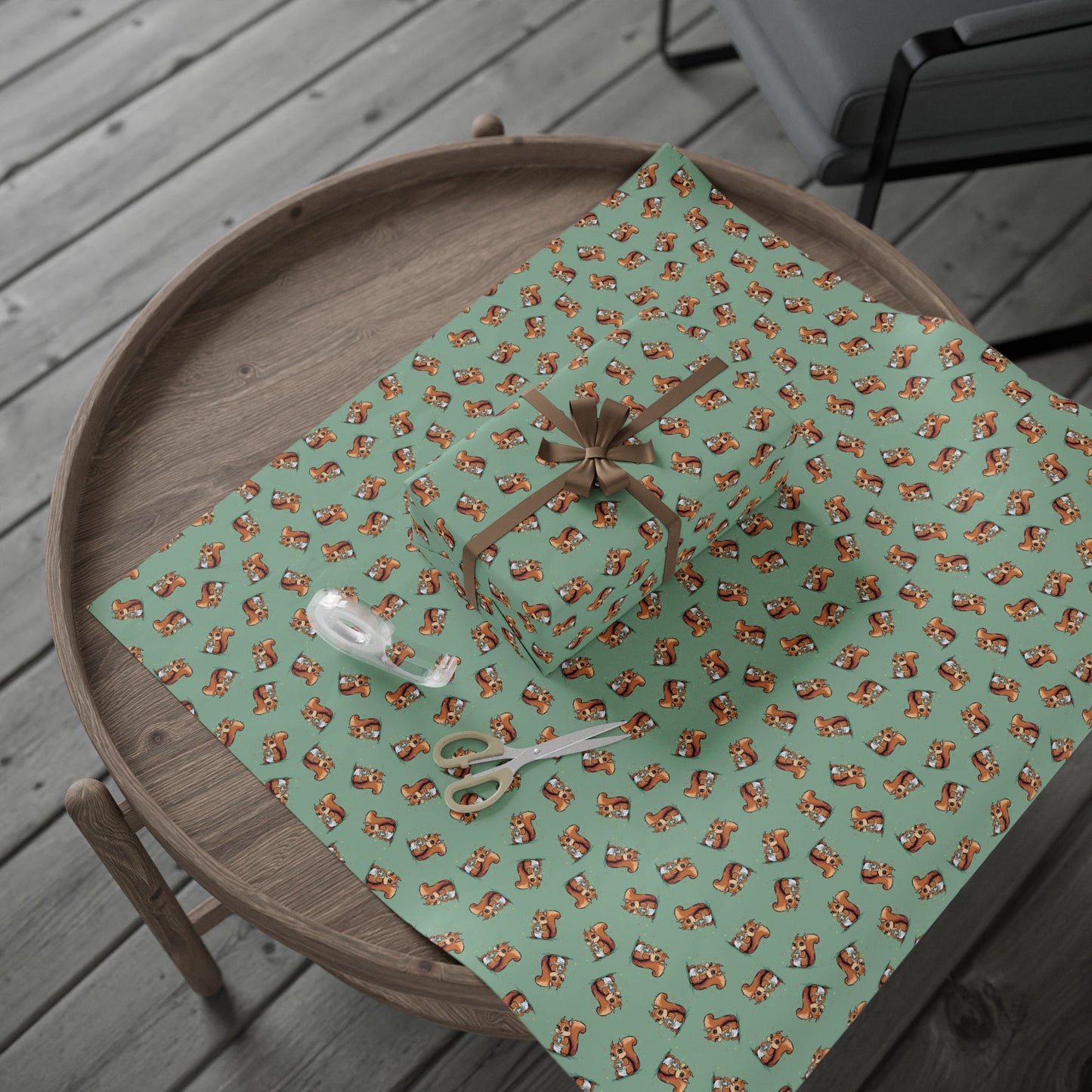 New Baby Squirrel Gift Wrap, Wrapping Paper for Baby Shower Gifts with Squirrels Design Boys Girls Gender Neutral Green Animal Print
