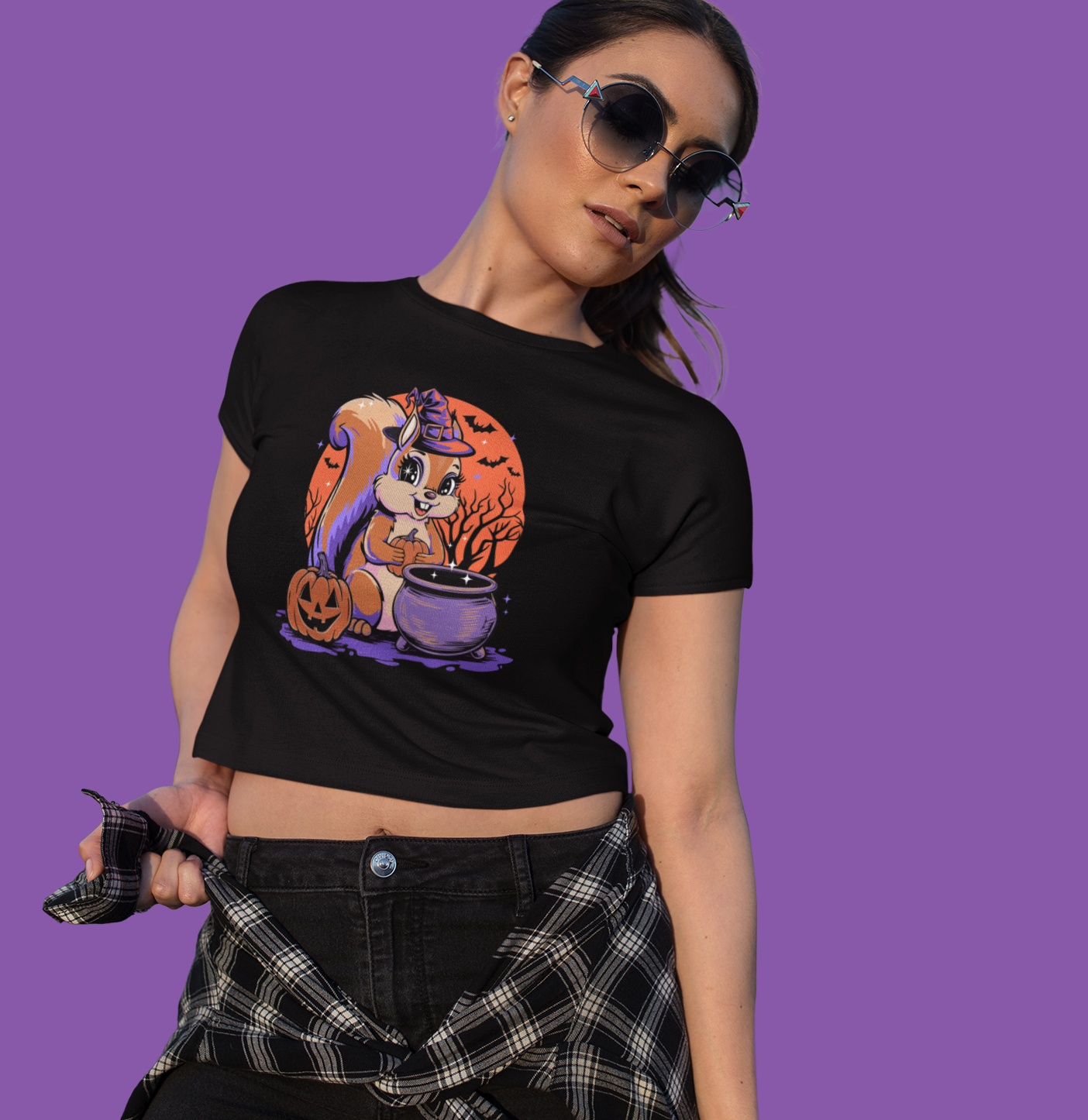 Witchy Squirrel Women's Crop Top Tee, Halloween Witch Squirrels Pumpkin Cauldron & Bats, Spooky Magical Cropped T-shirt Tees