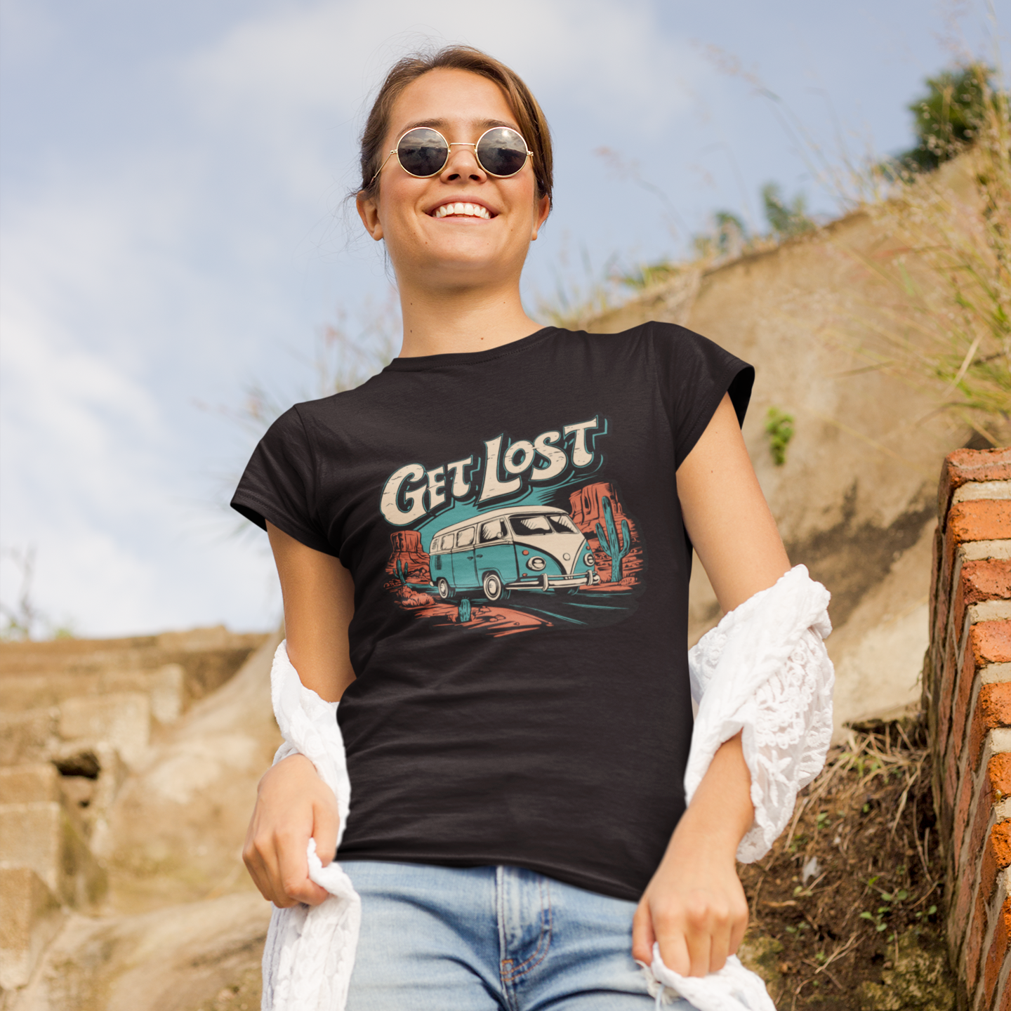 Get Lost Vintage Van Women's Fitted T-shirt - Vanlife Utah Arizona Desert Roadtrip Ladies Tee Travel Nomad T-shirts
