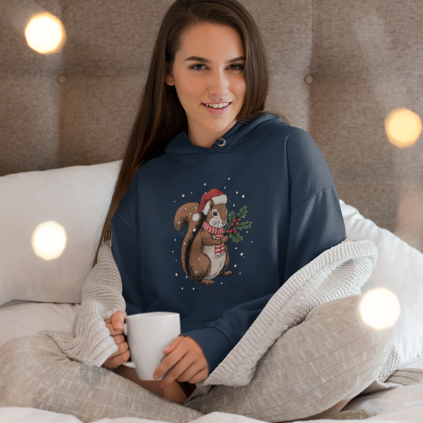 Christmas Squirrel Pullover Hoodie, Festive Holiday Xmas Squirrels In Santa Hat Hooded Sweatshirt, Cute Snowy Winter Unisex Hoodies