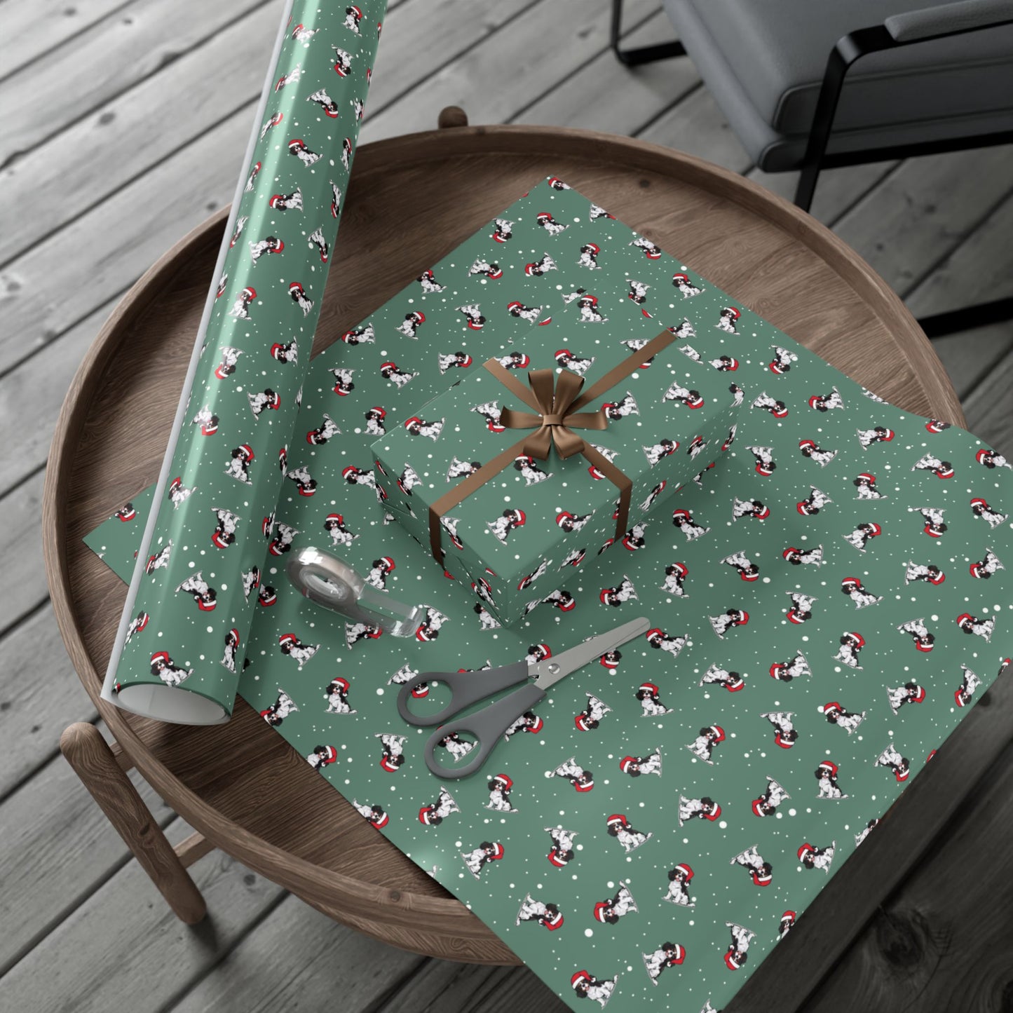 Tricolor Cavalier King Charles Spaniel Dog Christmas Wrapping Paper, Dogs Print, Cheery Holiday Gift Wrap With Snowy Xmas Puppy In Santa Hat
