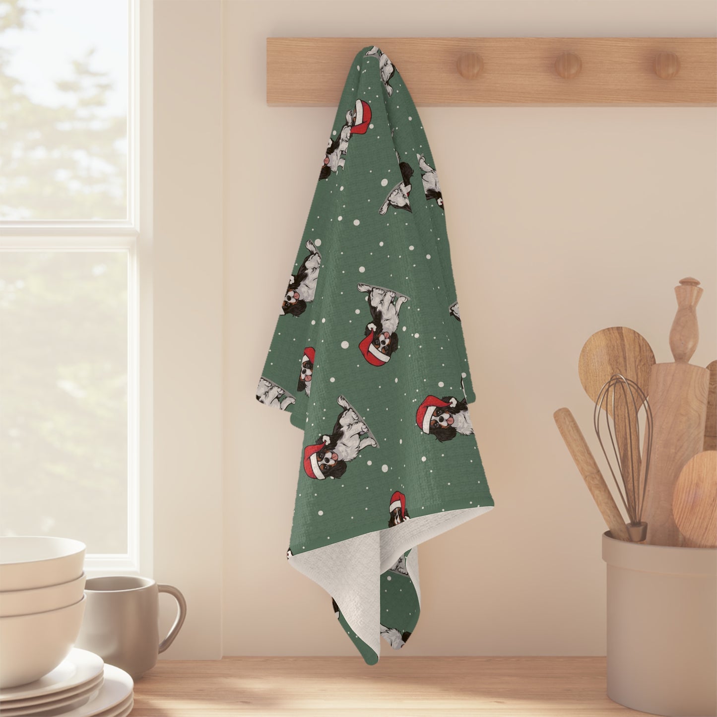 Cavalier King Charles Spaniel Dog Christmas Kitchen Hand Towel Microfiber Green Holiday Tea Towel with Dogs in Santa Hat Pattern