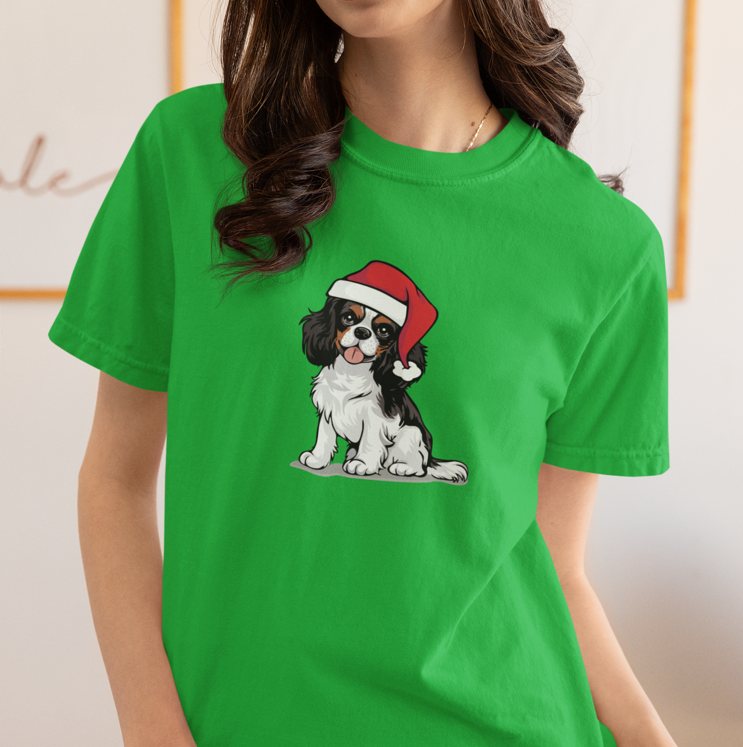 Christmas Cavalier King Charles Spaniel Dog T-Shirt, Festive Holiday Xmas Pet Dogs In Santa Hat Cotton Tee