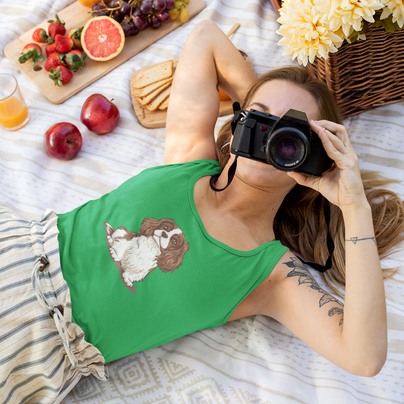 Blenheim Cavalier King Charles Spaniel Dog Women's Racerback Tank Top with Pet Dogs Cavalier Puppy Print Sleeveless Shirt