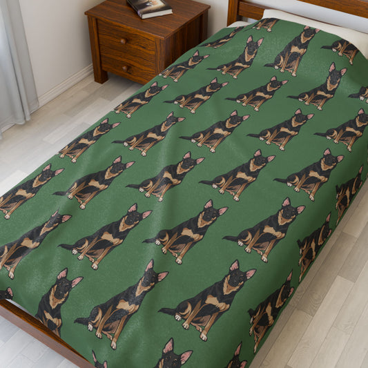 Buddy German Shepherd Dogs Plush Blanket: Green Velveteen Throw, Dog Lover Gift, Warm Fleece Blankets Bedding, Home Decor