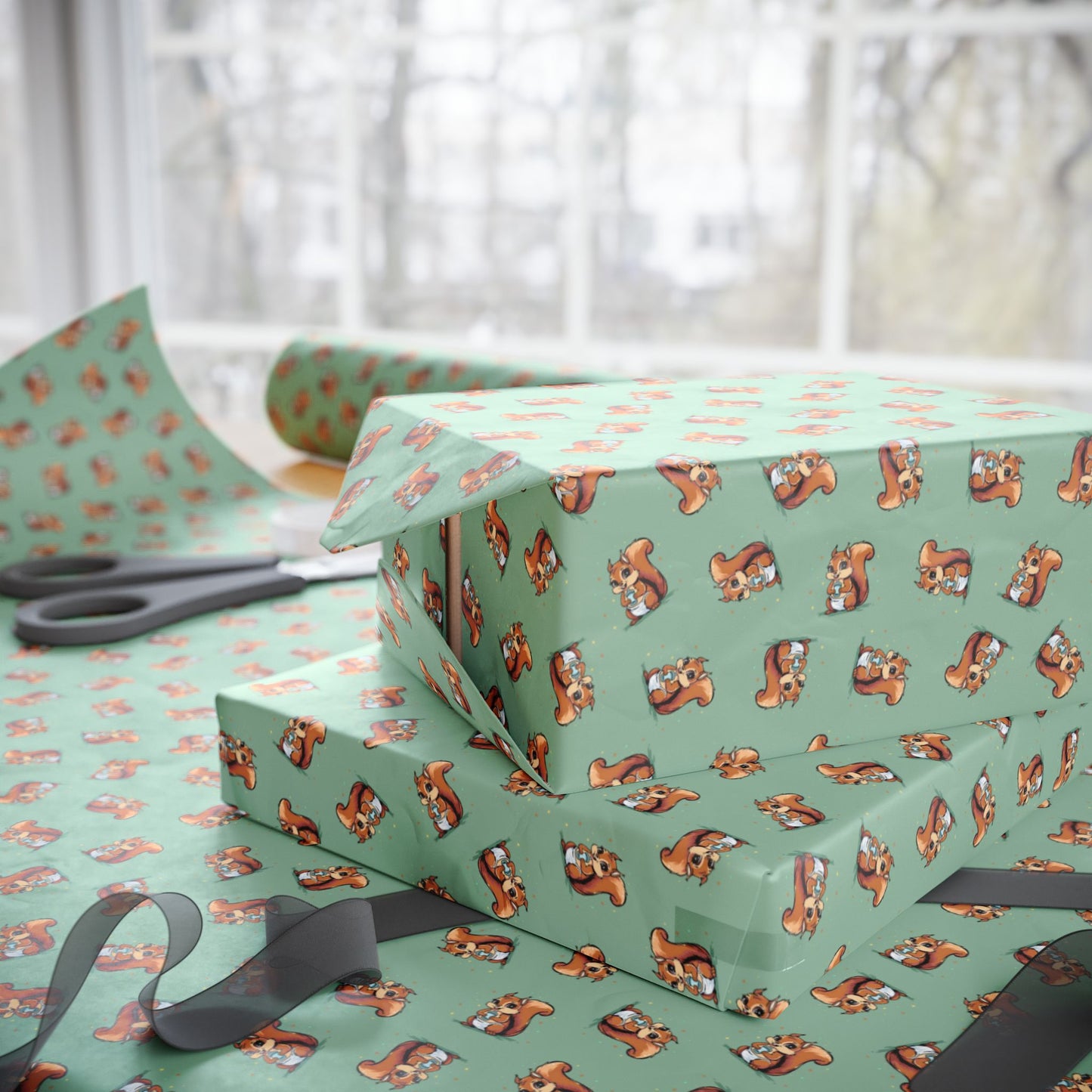 New Baby Squirrel Gift Wrap, Wrapping Paper for Baby Shower Gifts with Squirrels Design Boys Girls Gender Neutral Green Animal Print