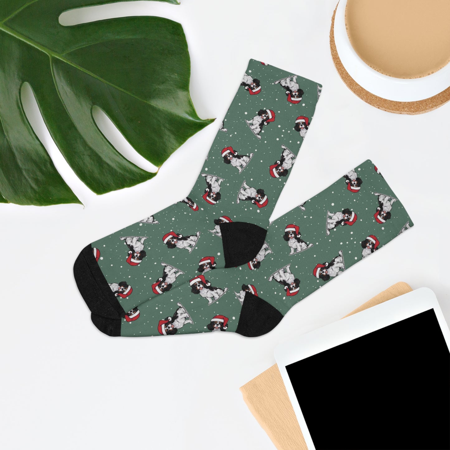 Christmas Cavalier King Charles Spaniel Dog Socks, Festive Holiday Xmas Santa Dogs Socks One Size Adult Mens Womens